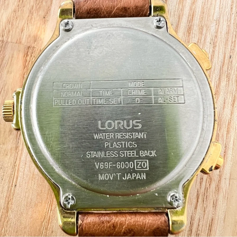 Rare vintage Lorus Disney Mickey Mouse alarm watch NEW BATTERY